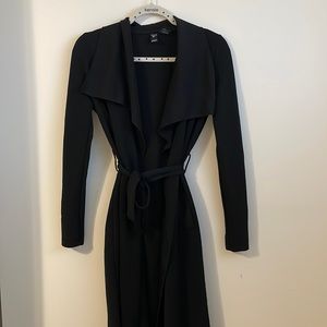 Black long cardigan.